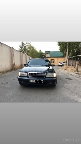 Mercedes C 220 2000, 371,000 km - 2.2 l - Bakı