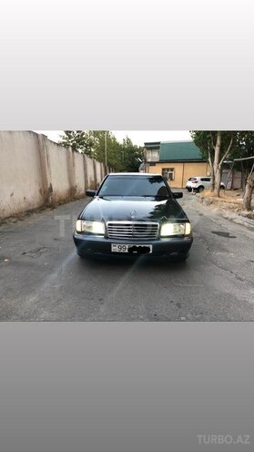 Mercedes C 220 2000, 371,000 km - 2.2 l - Bakı