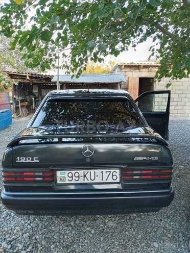 Mercedes 190 1989, 200,000 km - 2.0 l - Biləsuvar