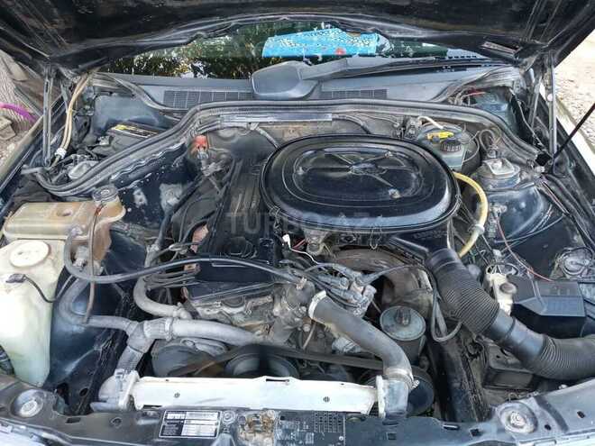 Mercedes 190 1989, 200,000 km - 2.0 l - Biləsuvar