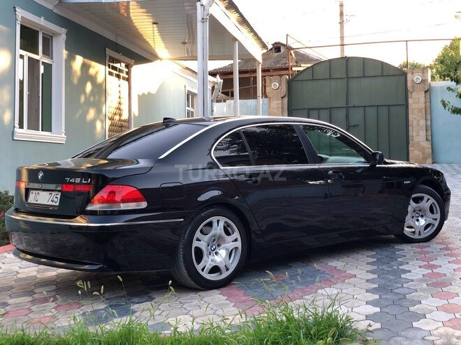 BMW 745 2002, 141,000 km - 4.4 l - Bərdə