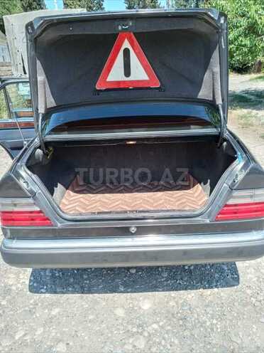 Mercedes E 200 1991, 775,447 km - 2.0 l - Xaçmaz