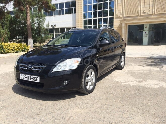 Kia Ceed 2009, 239,000 km - 1.6 л - Salyan