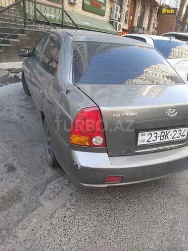 Hyundai Accent 2004, 240,000 km - 1.6 l - Bakı