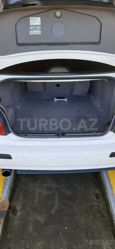 BMW 525 2001, 295,000 km - 2.5 l - Bakı