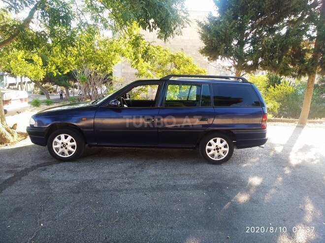 Opel Astra 1997, 400,000 km - 1.6 l - Bakı