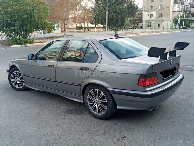 BMW 318 1992, 409,667 km - 1.8 l - Sumqayıt