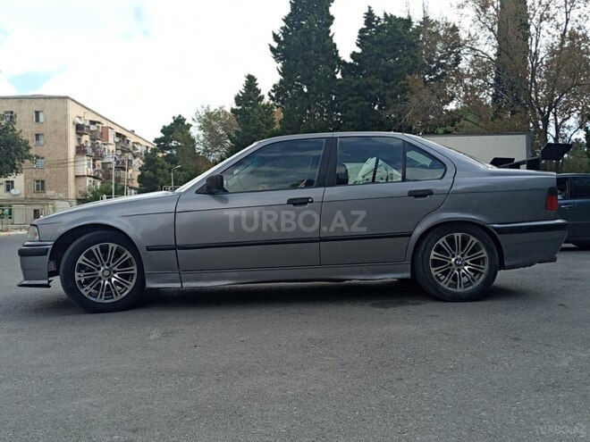BMW 318 1992, 409,667 km - 1.8 l - Sumqayıt
