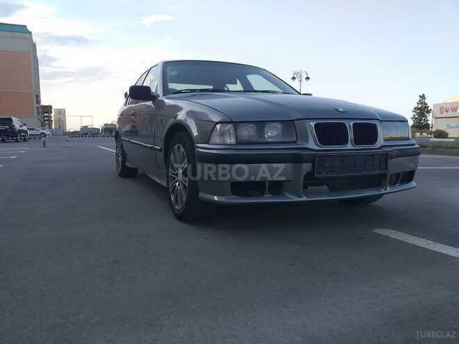 BMW 318 1992, 409,667 km - 1.8 l - Sumqayıt