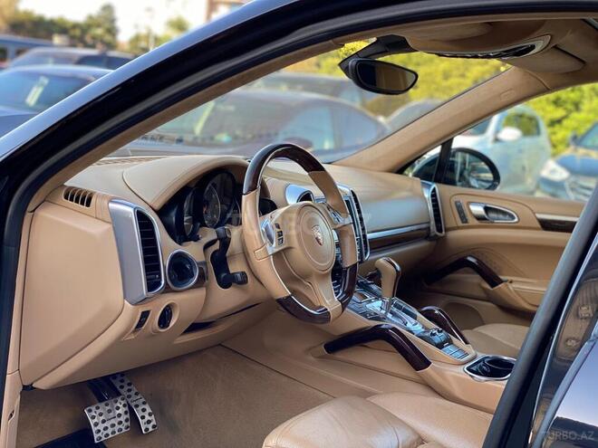 Porsche Cayenne GTS 2012, 97,000 km - 4.8 л - Bakı