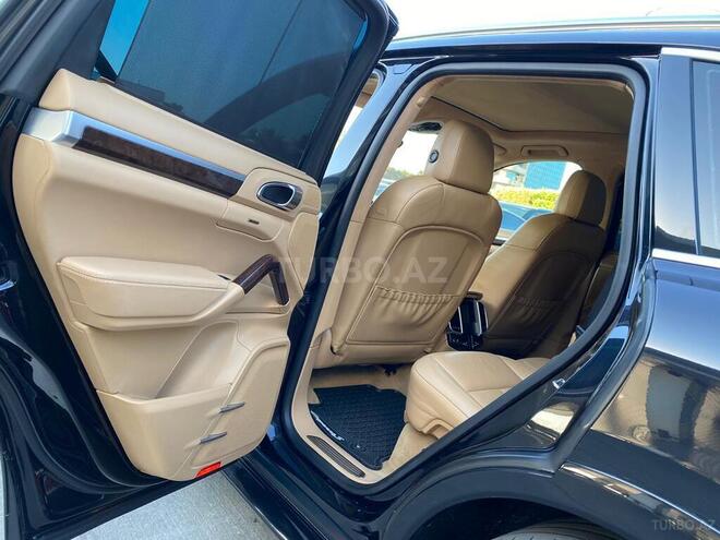 Porsche Cayenne GTS 2012, 97,000 km - 4.8 л - Bakı