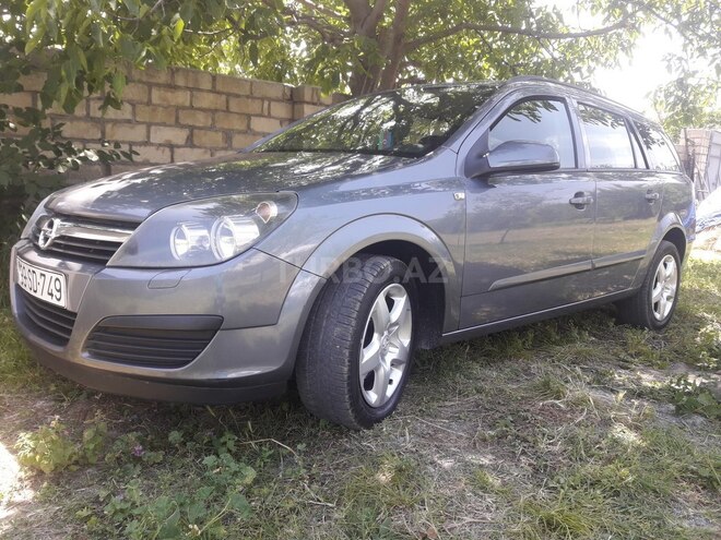 Opel Astra 2006, 204,500 km - 1.4 l - Şəki