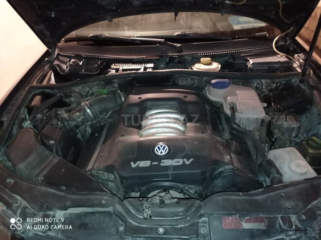 Volkswagen Passat 2000, 364,071 km - 2.8 l - Bakı