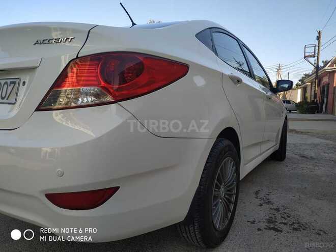 Hyundai Accent 2011, 168,000 km - 1.6 l - Bakı