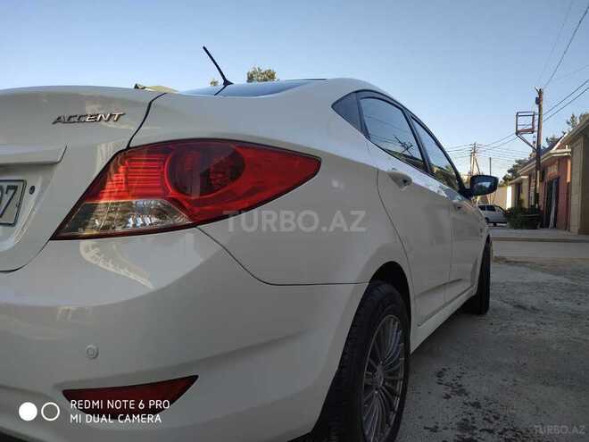 Hyundai Accent 2011, 168,000 km - 1.6 l - Bakı