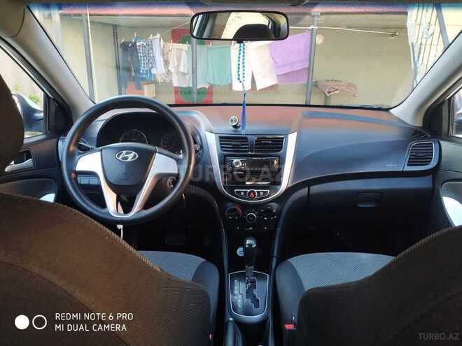 Hyundai Accent 2011, 168,000 km - 1.6 l - Bakı