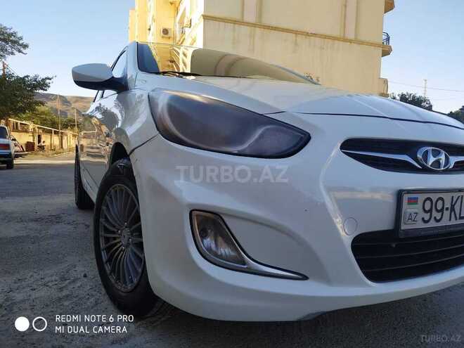 Hyundai Accent 2011, 168,000 km - 1.6 l - Bakı