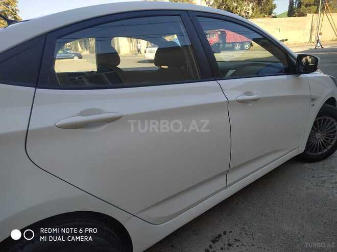 Hyundai Accent 2011, 168,000 km - 1.6 l - Bakı