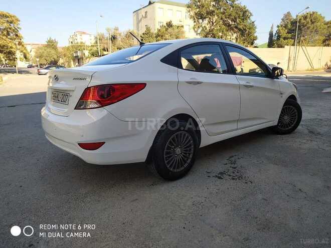 Hyundai Accent 2011, 168,000 km - 1.6 l - Bakı