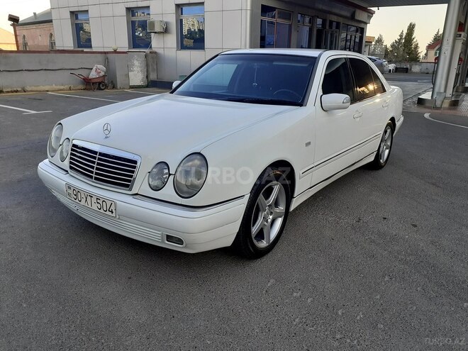 Mercedes E 220 1998, 350,000 km - 2.2 л - Bakı