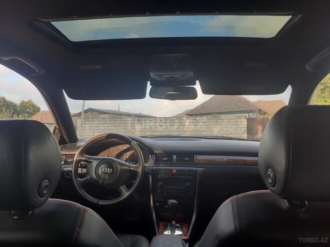 Audi A4 2000, 180,000 km - 2.7 l - Masallı