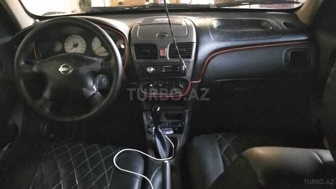 Nissan Sunny 2004, 290,000 km - 1.3 l - Bakı