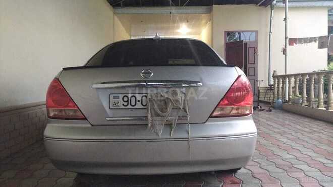 Nissan Sunny 2004, 290,000 km - 1.3 l - Bakı