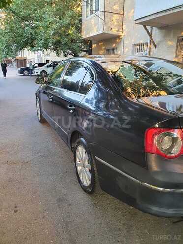 Volkswagen Passat 2005, 270,000 km - 2.0 л - Bakı