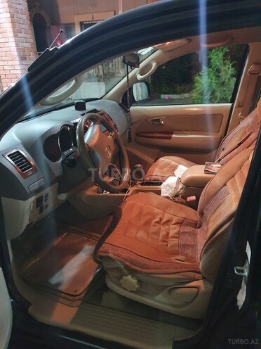 Toyota Fortuner 2006, 277,811 km - 2.7 l - Bakı