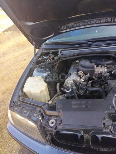 BMW 318 1998, 363,206 km - 1.9 л - Cəlilabad