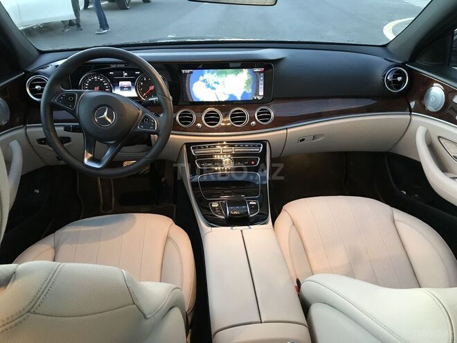 Mercedes E 300 2017, 24,000 km - 2.0 l - Bakı