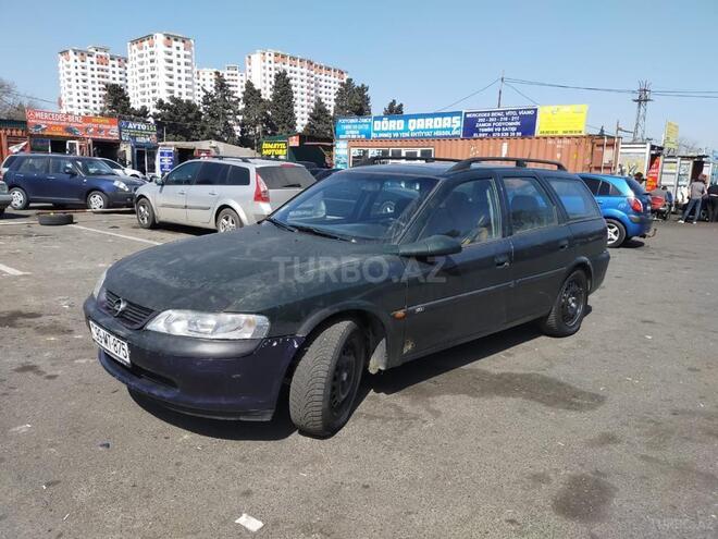 Opel Vectra 1997, 270,000 km - 1.8 л - Bakı