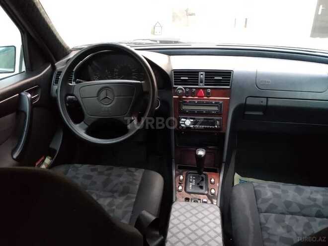 Mercedes C 200 1998, 320,000 km - 2.0 l - Bakı