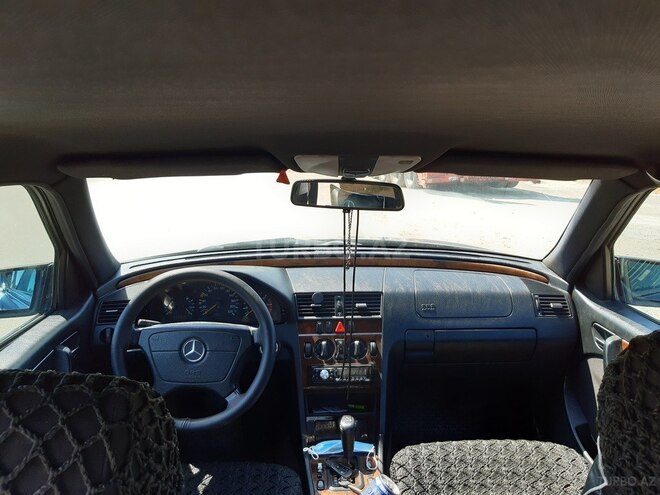 Mercedes C 220 1999, 458,444 km - 2.2 l - Bakı