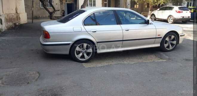 BMW 530 2002, 198,000 km - 3.0 l - Sumqayıt