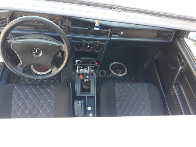 Mercedes 190 1991, 325,000 km - 2.0 л - Bakı