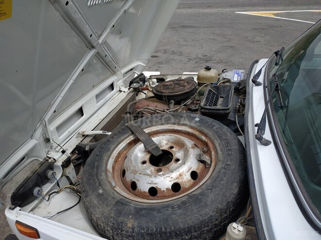 LADA (VAZ) Niva 2002, 400,000 km - 1.7 л - İsmayıllı
