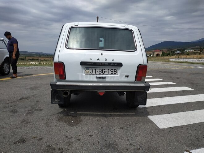 LADA (VAZ) Niva 2002, 400,000 km - 1.7 л - İsmayıllı