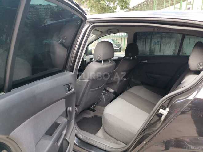 Opel Astra 2006, 224,000 km - 1.3 л - Bakı