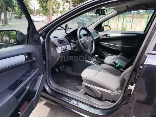 Opel Astra 2006, 224,000 km - 1.3 л - Bakı