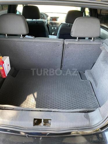 Opel Astra 2006, 204,000 km - 1.3 l - Bakı