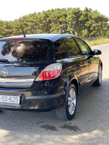 Opel Astra 2006, 204,000 km - 1.3 l - Bakı