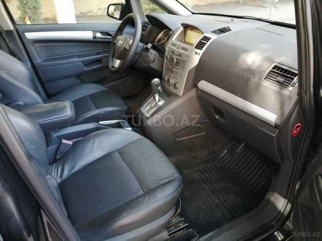 Opel Zafira 2005, 242,400 km - 1.9 l - Sumqayıt