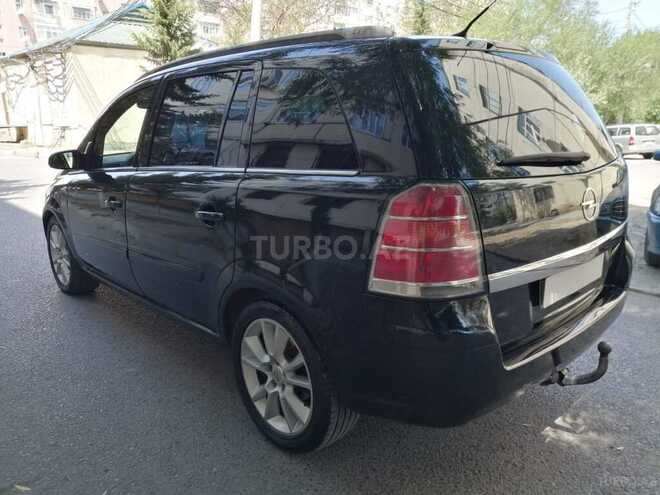 Opel Zafira 2005, 242,400 km - 1.9 l - Sumqayıt
