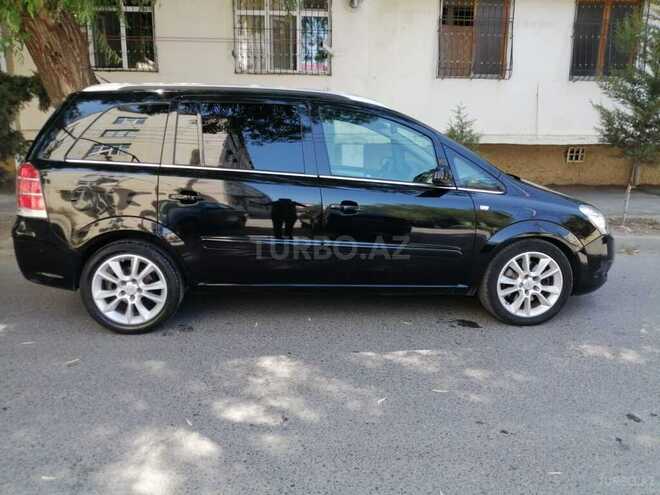 Opel Zafira 2005, 242,400 km - 1.9 l - Sumqayıt