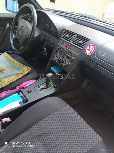 Mercedes C 180 1995, 268,000 km - 1.8 л - Bakı