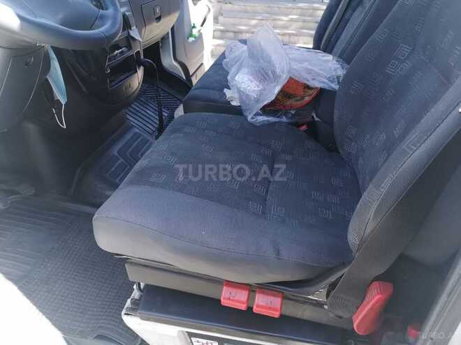 Mercedes  2004, 370,000 km - 2.2 л - Bakı