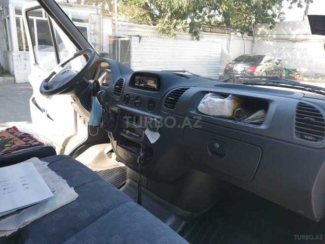 Mercedes  2004, 370,000 km - 2.2 л - Bakı