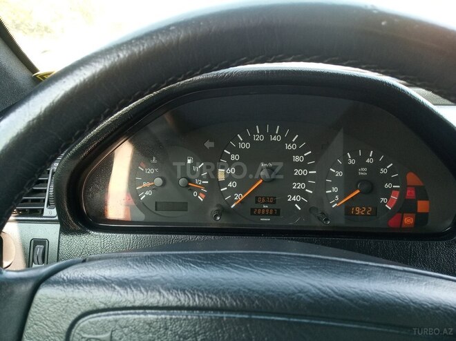Mercedes C 180 1995, 288,000 km - 1.8 l - Sumqayıt