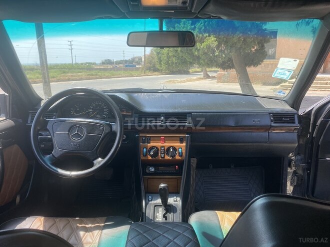 Mercedes E 220 1994, 545,000 km - 2.2 l - Bakı